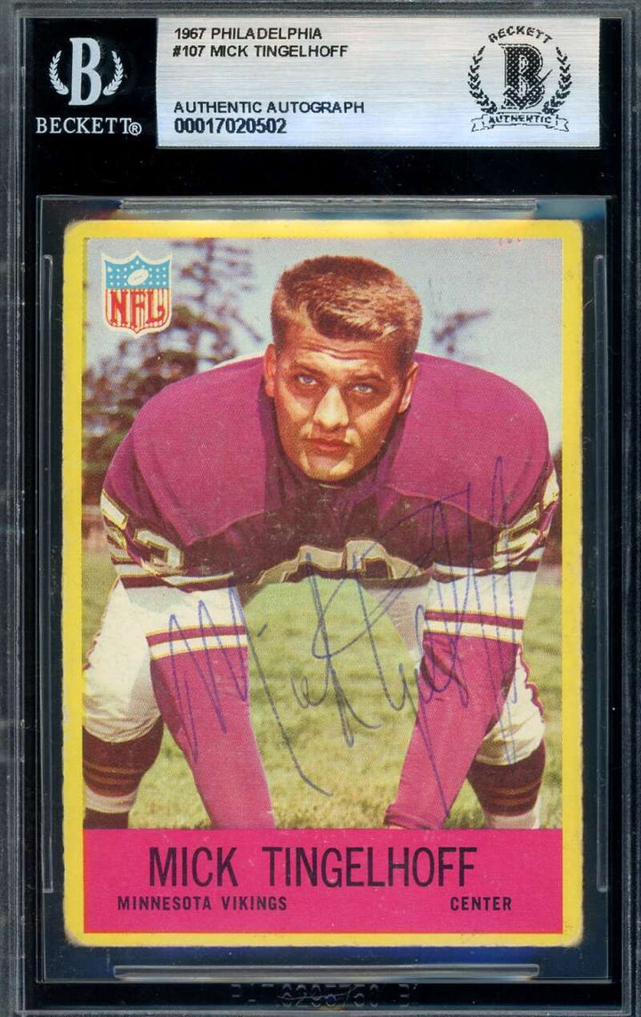 Mick Tingelhoff Beckett BAS Signed 1967 Philadelphia Gum Autograph