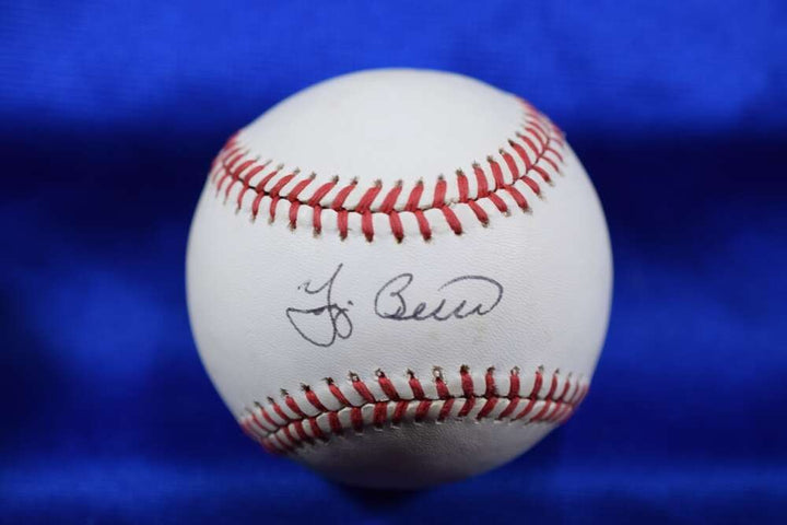 Yogi Berra PSA DNA Signed American League OAL Autograph Baseball Yankees
