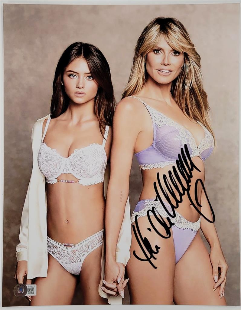 Heidi Klum signed 11x14 photo #1 Sports Illustrated model autograph Beckett BAS