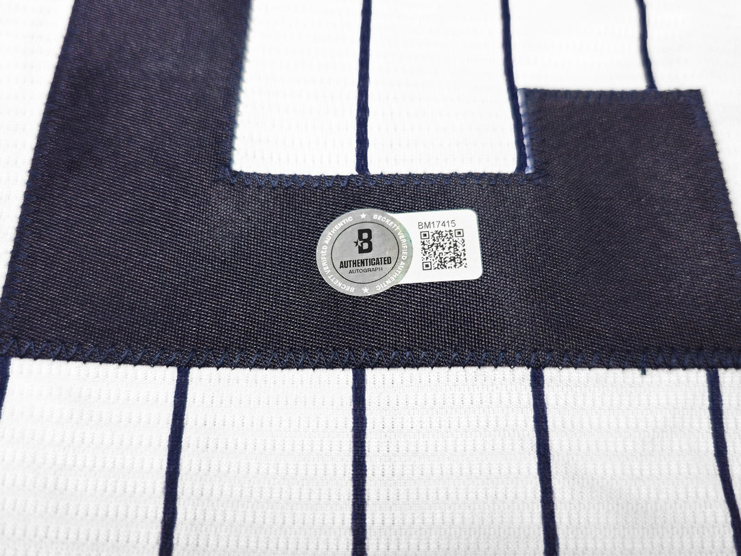 Yankees Juan Soto Signed White W/Pinstripes Nike Jersey Size XXL Beckett