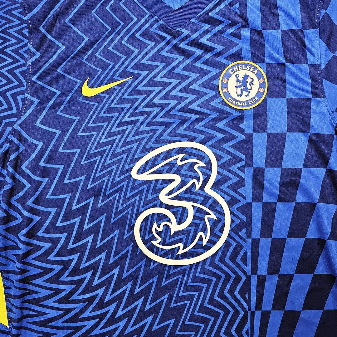 Chelsea F.C. Mason Mount Signed Blue Nike Jersey Size XL in Gold Beckett