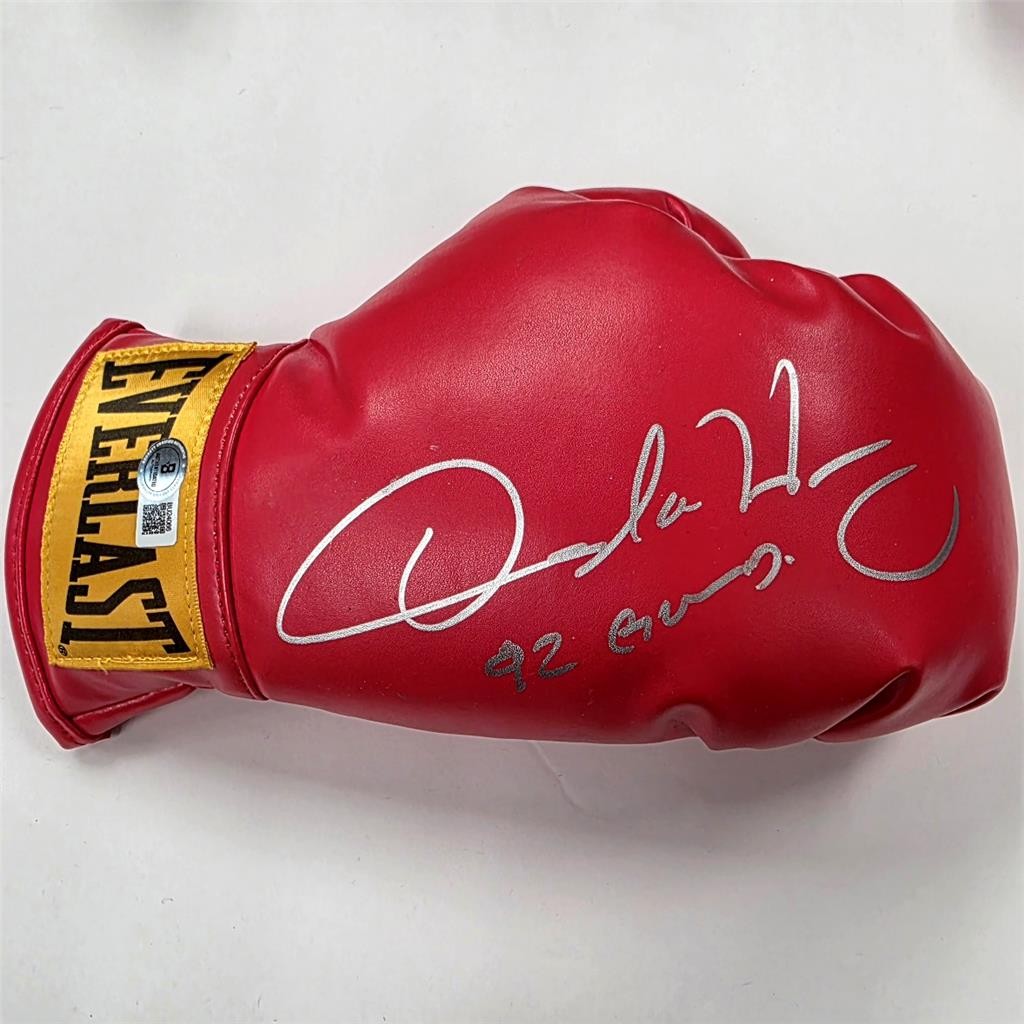 Oscar De La Hoya signed "92 Gold" Small Everlast Boxing Glove auto Beckett BAS