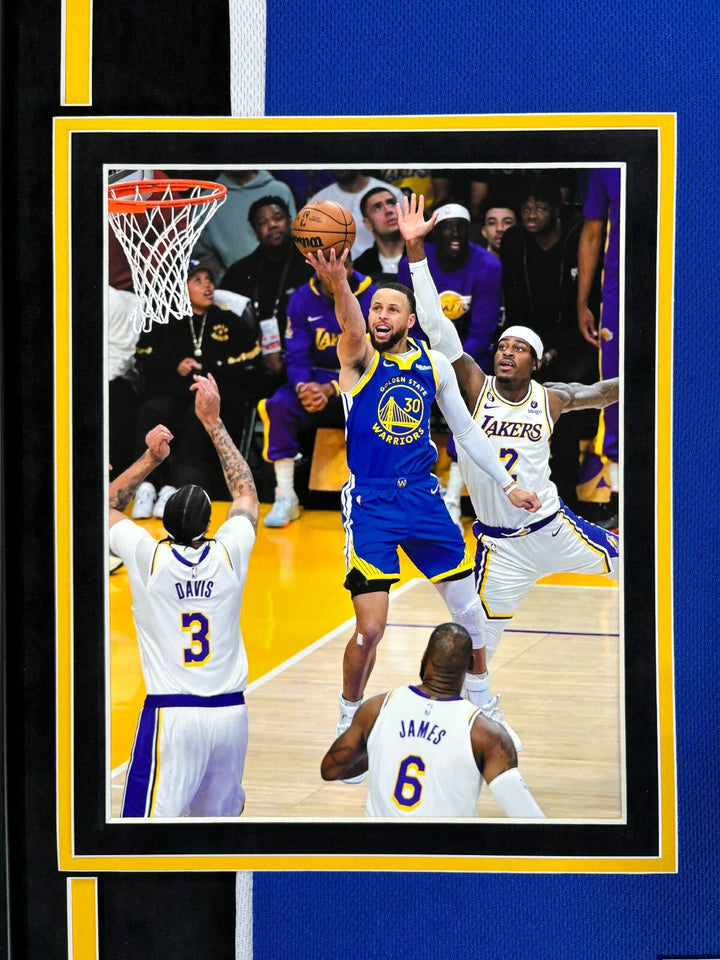 Stephen Curry Autographed Golden State Warriors Jersey Framed JSA Signed Steph