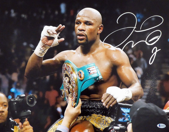 Floyd Mayweather Jr. Autographed Signed 16x20 Photo Beckett BAS