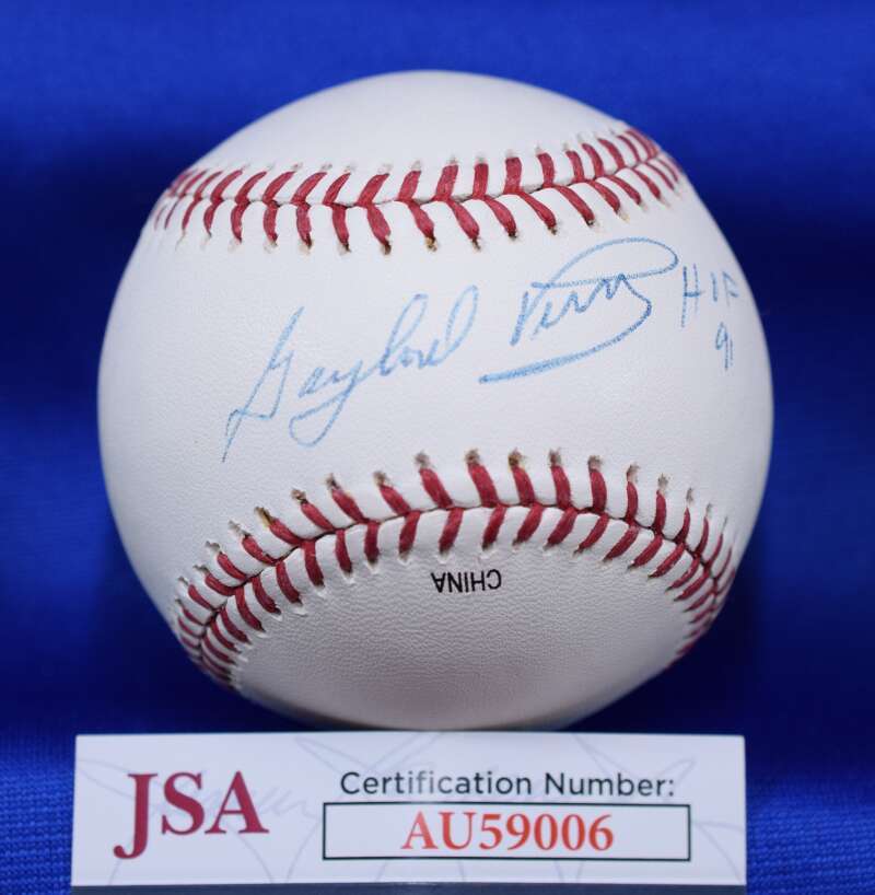 Gaylord Perry JSA COA Autograph Major League Signed Baseball HOF 91
