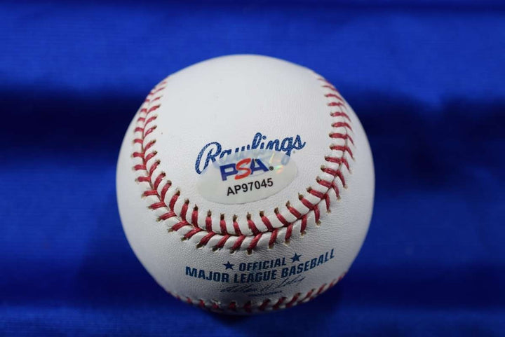 Brooks Robinson PSA DNA Autographed Major League OML Signed Baseball