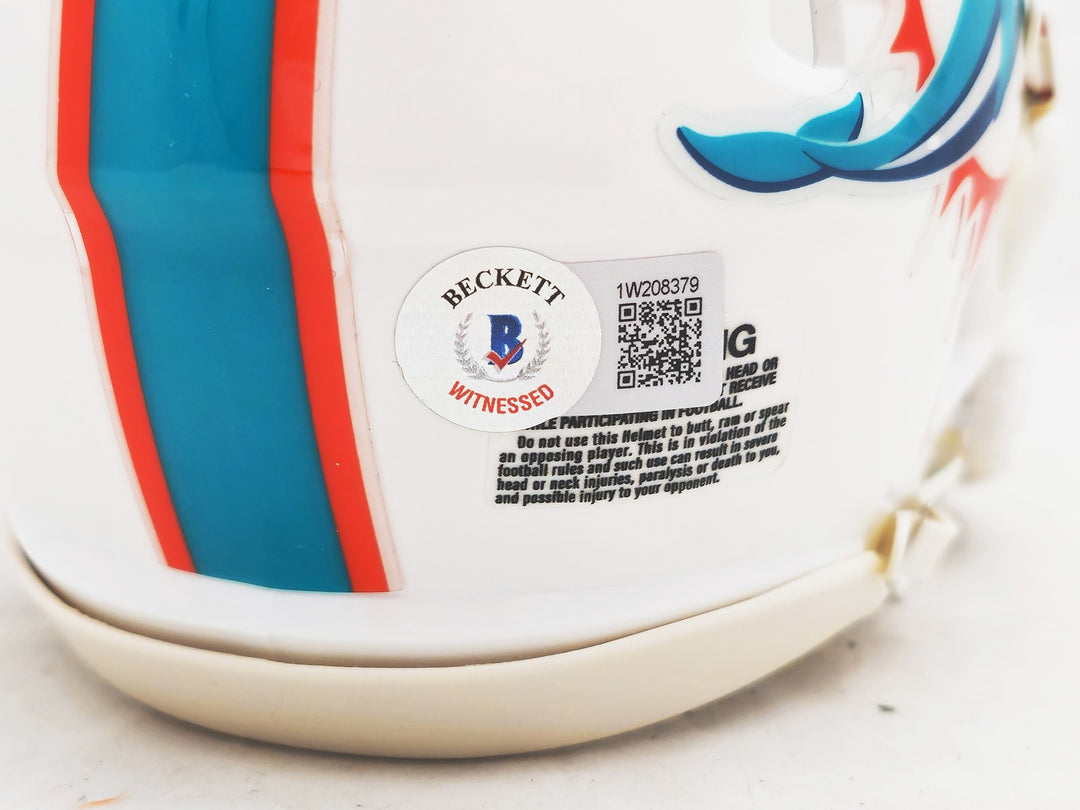 Tyreek Hill Signed Miami Dolphins White Speed Mini Helmet Beckett Witness