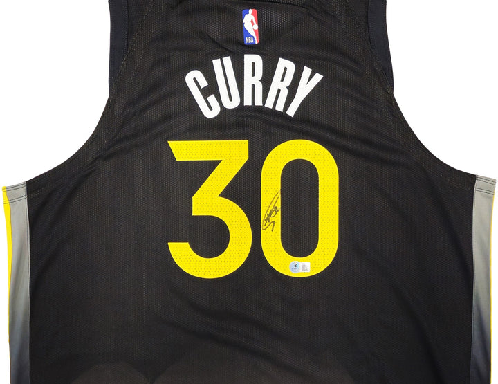 Warriors Stephen Curry Auto Black Nike Authentic City Jersey 52 +2 Beckett