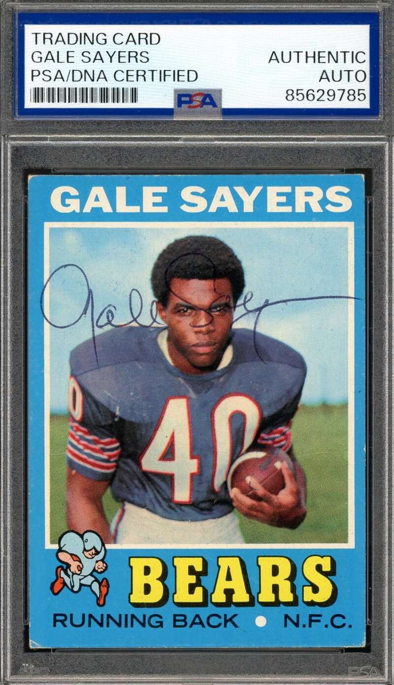 Gale Sayers PSA DNA Vintage Signed 1971 Topps Autograph