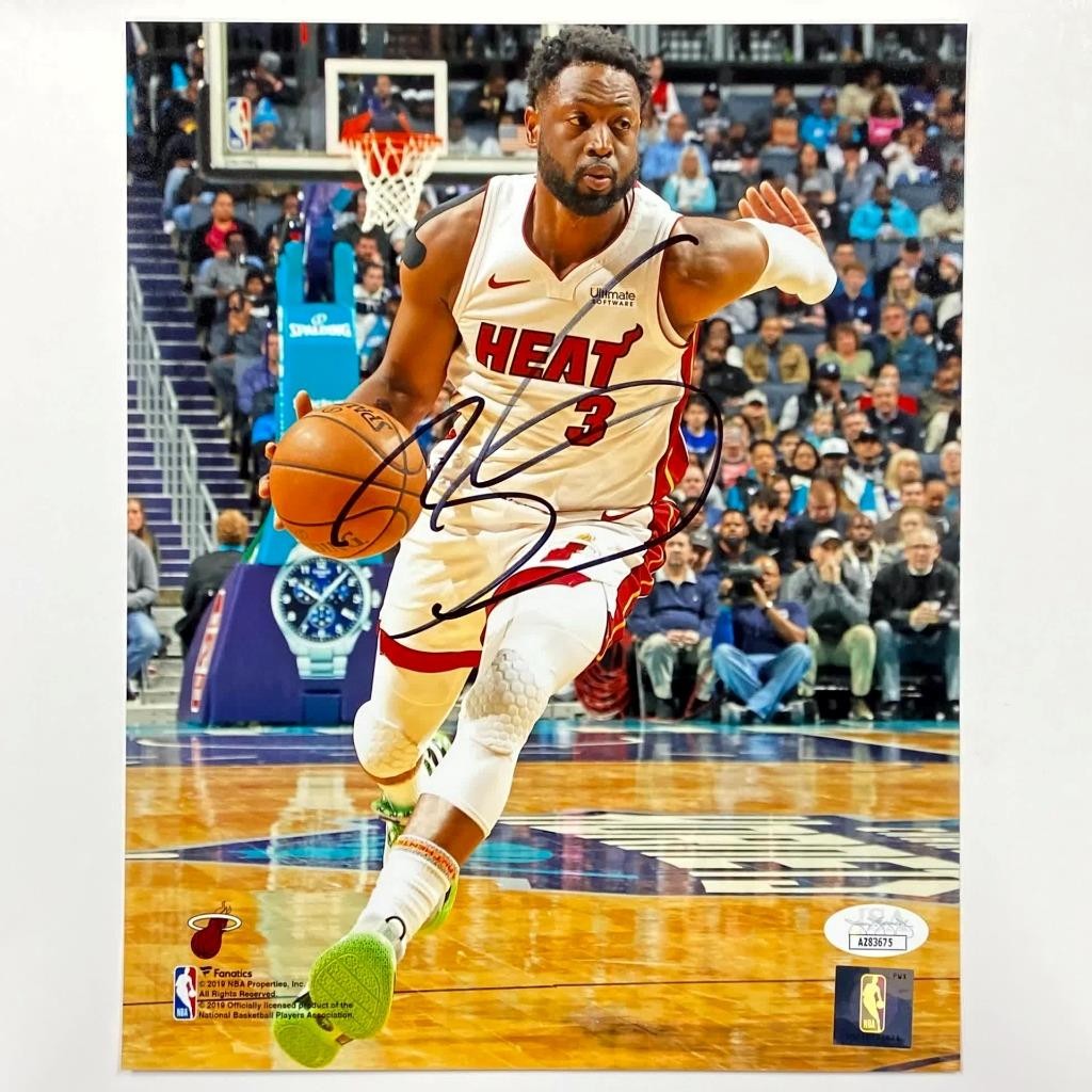 Dwyane Wade signed Miami Heat 8x10 Photo autograph ~ JSA COA