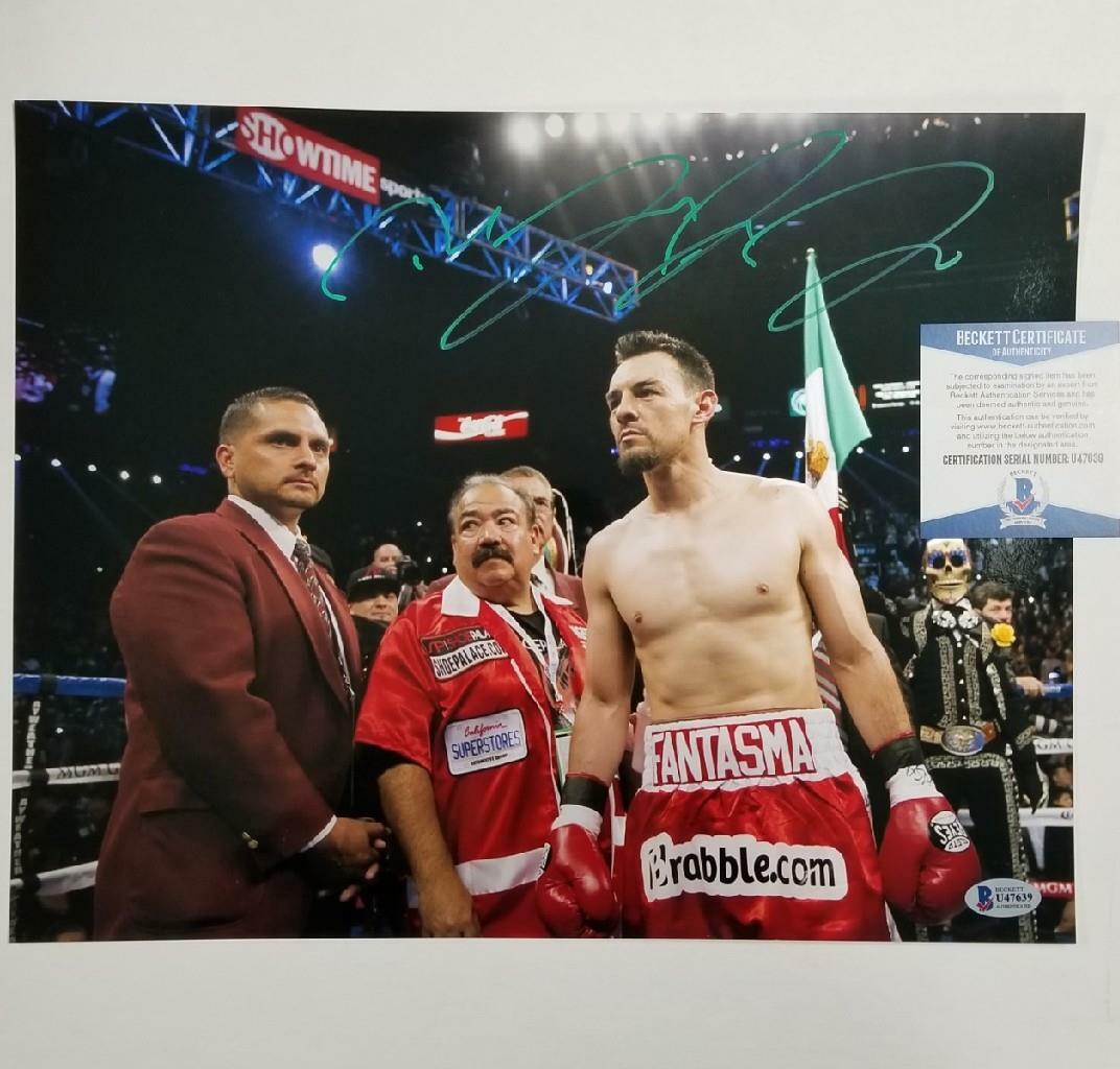 Robert Guerrero signed 11x14 Photo Boxing Autograph B ~ Beckett BAS COA