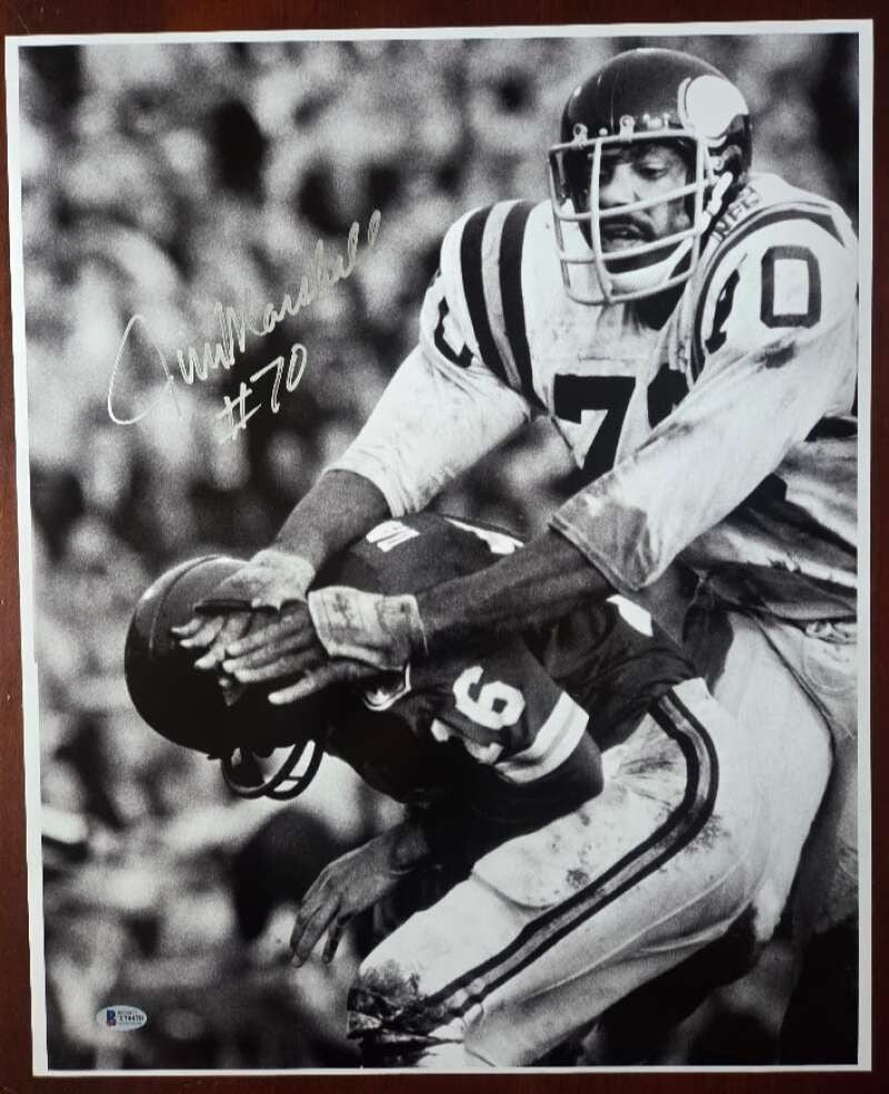 Jim Marshall Beckett BAS Signed 16x20 Photo Autographed Vikings