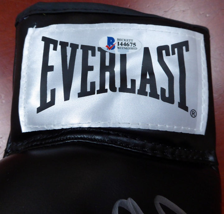 Floyd Mayweather Jr. Signed Black Everlast Glove LH Beckett