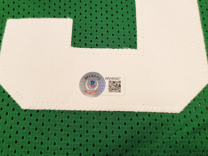 Boston Celtics Kevin Garnett Signed Green Jersey Beckett BAS QR