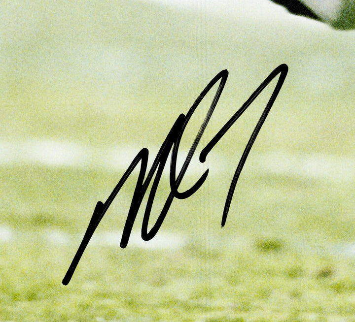 Michael Vick Signed 16x20 Photo Atlanta Falcons Beckett BAS Witness