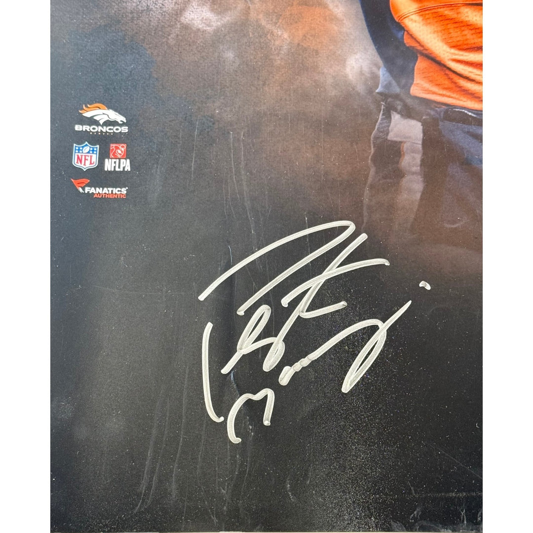 John Elway Peyton Manning Signed Denver Broncos 20x24 Photo AS IS Beckett 57880