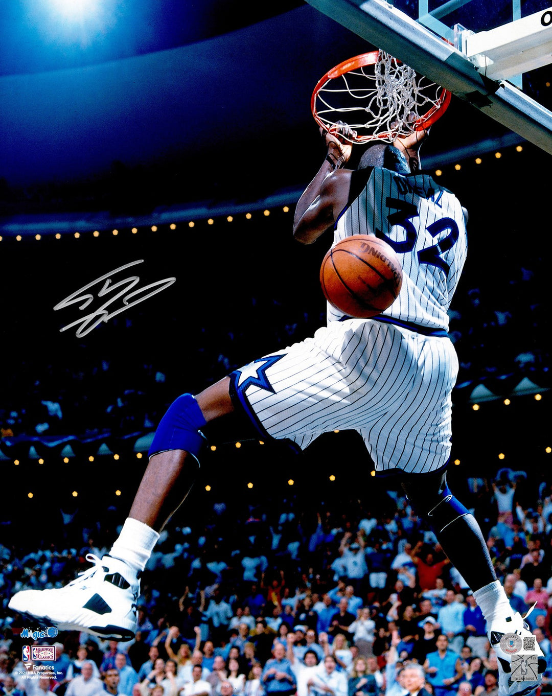 Shaquille O'Neal Signed 16x20 Photo Orlando Magic Beckett BAS Witness