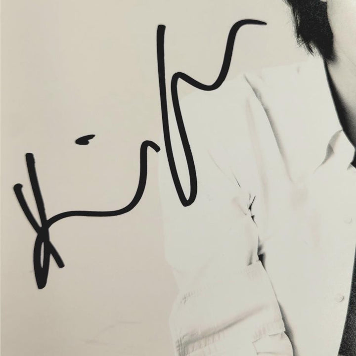 Kaia Gerber signed 11x14 photo actress model autograph (A) ~ Beckett BAS