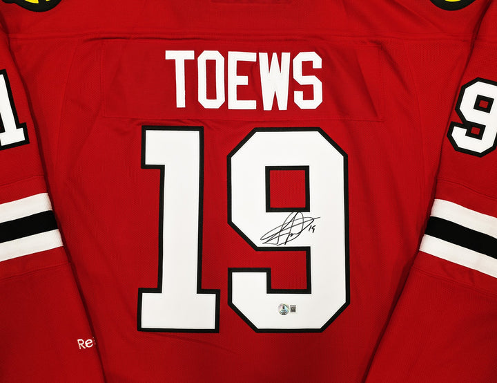 Blackhawks Jonathan Toews Signed Red Reebok Premier Jersey Size XXL Beckett Wit