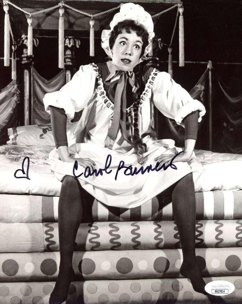 Carol Burnett JSA Coa Signed 8x10 Photo Autograph