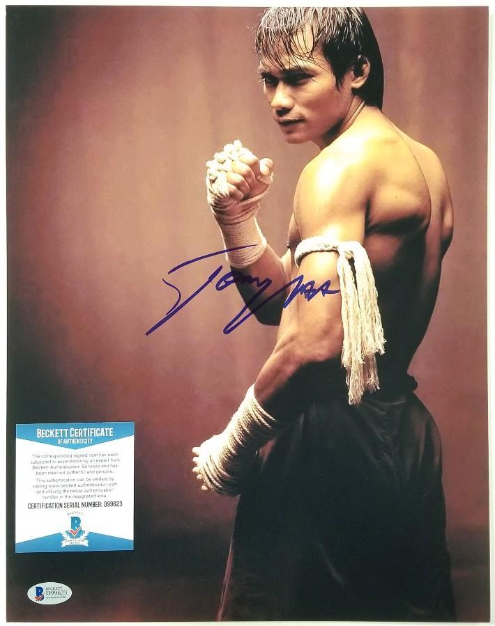 TONY JAA Signed 11x14 Photo ONG-BAK Martial Arts Fighter (E) ~ Beckett BAS COA