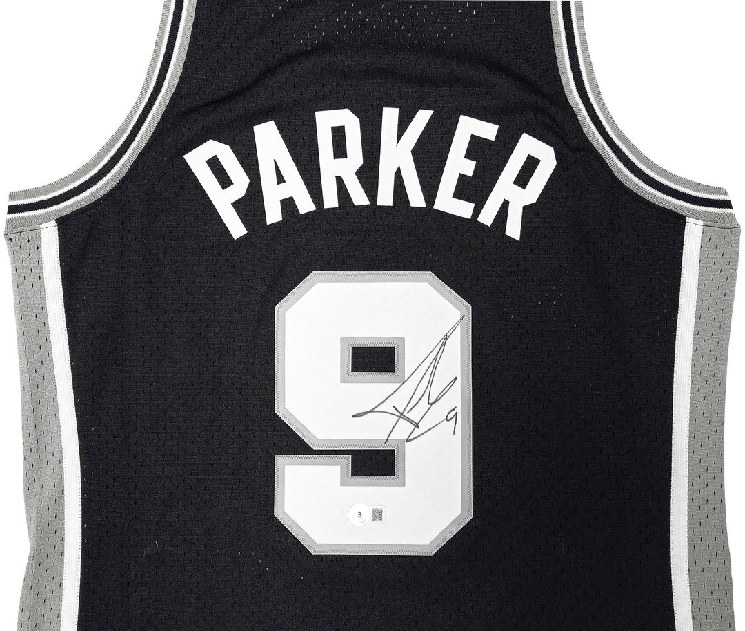 Spurs Tony Parker Auto Black Auth Mitchell Ness 01 Swingman Rookie Jersey M BAS