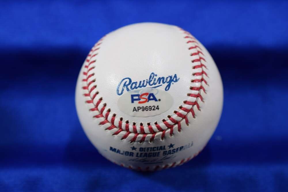 Tom Glavine PSA DNA Autographed Major League OML Signed Baseball Braves