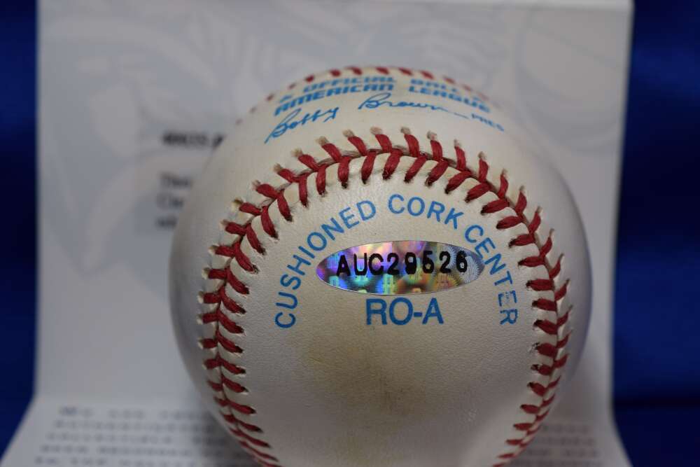 Roger Clemens Upper Deck Coa Autograph American League Signed Baseball