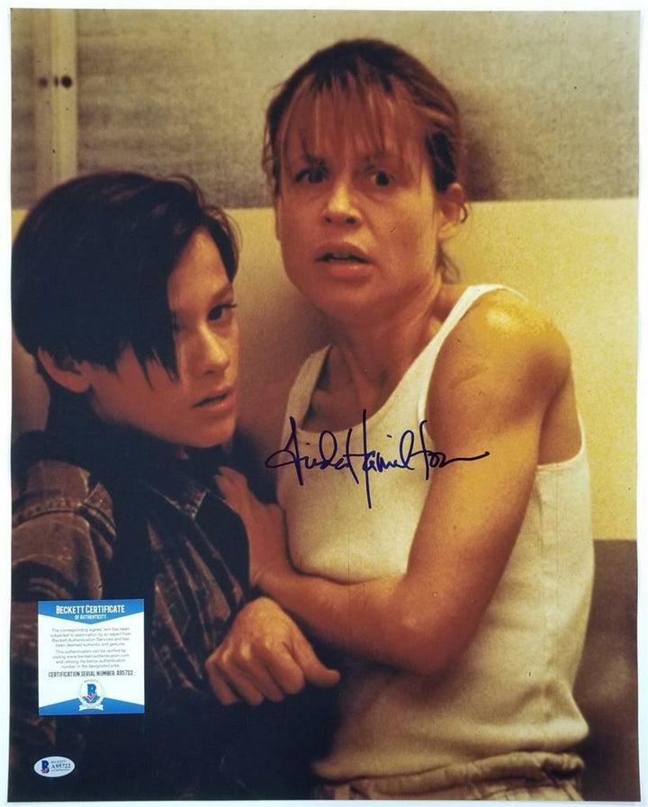 Linda Hamilton signed Terminator 16x20 Photo Autograph (B) ~ Beckett BAS COA
