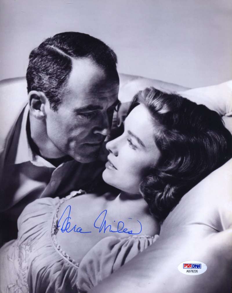 Vera Miles Psa/dna Coa Hand Signed 8x10 Photo Authenticated Autograph