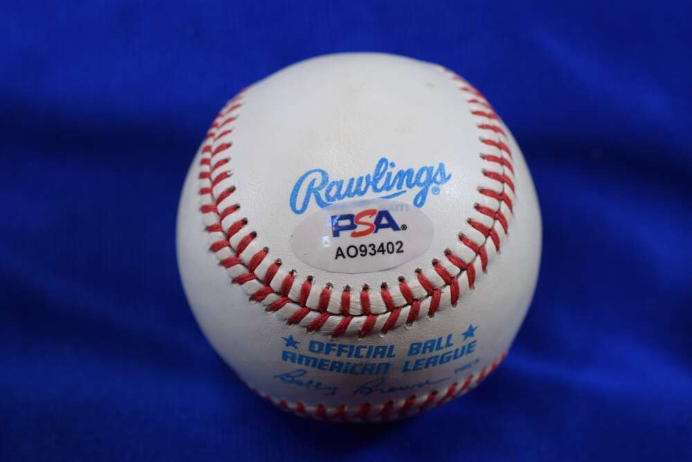 Don Mattingly PSA DNA Autographed American League Signed Baseball OAL