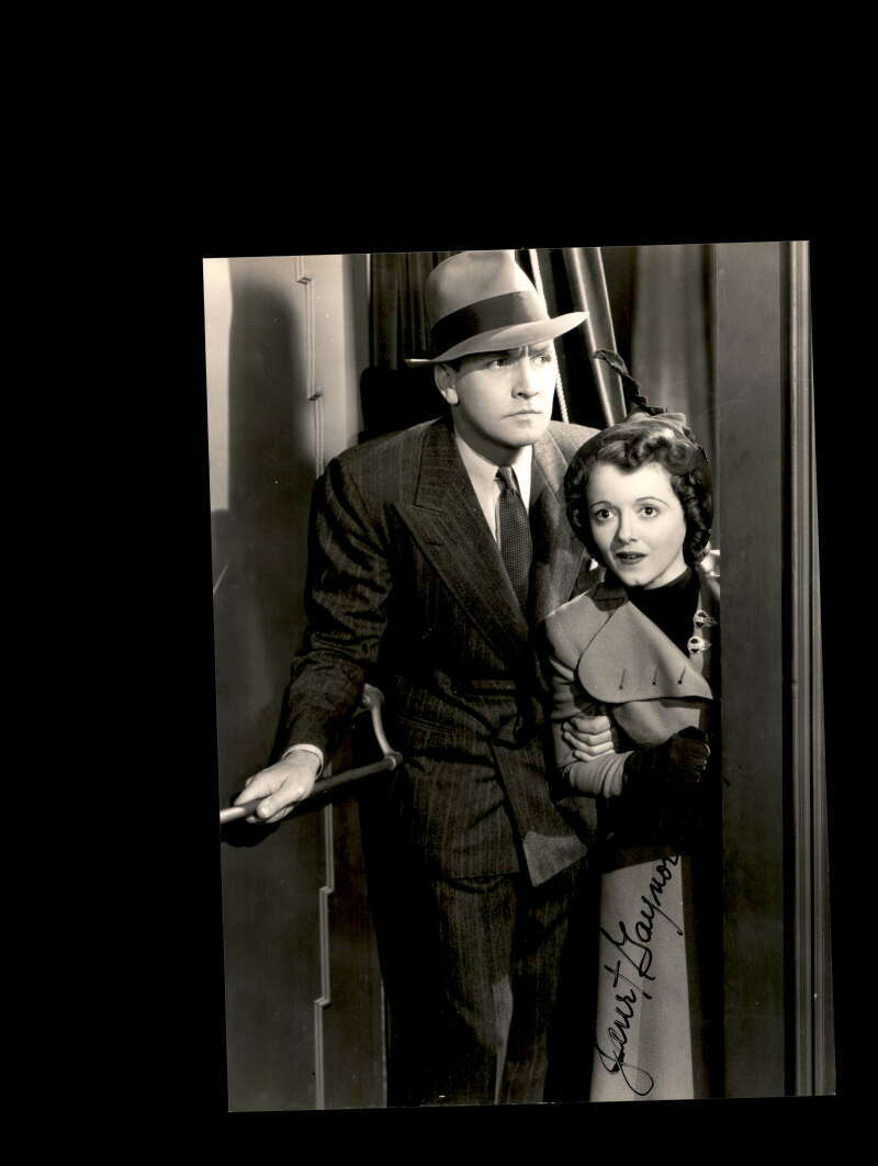 Janet Gaynor JSA Coa Signed 6x9 Vintage Photo Autograph