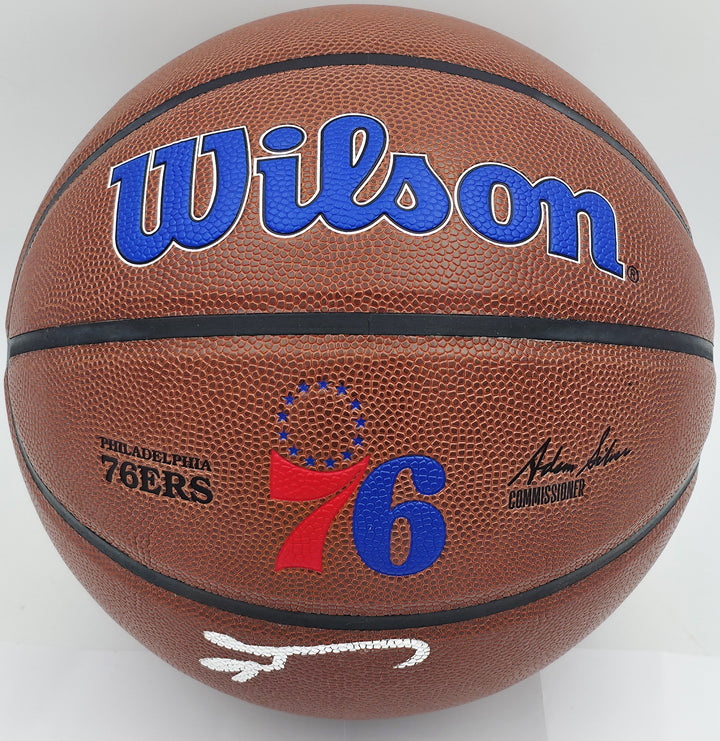 Allen Iverson Auto Signed Composite Leather 76ers Logo Basketball Beckett Wit