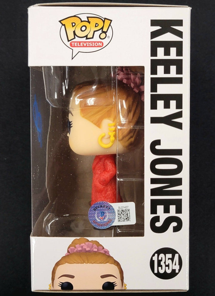 Juno Temple signed Keeley Jones Ted Lasso Funko Pop! autograph ~ BAS Beckett