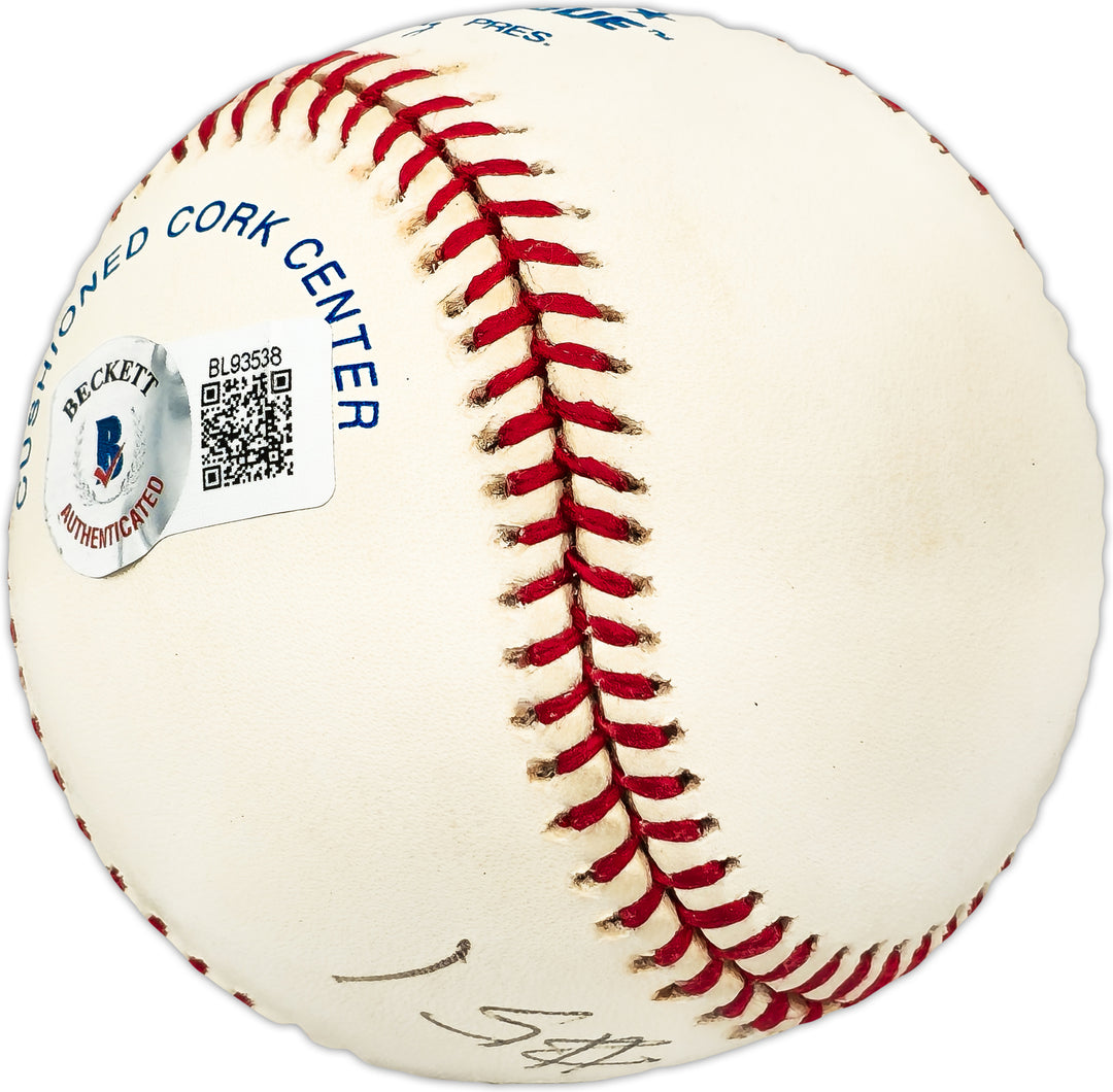 Ichiro Suzuki Autographed AL Baseball Mariners #51 Vintage Beckett QR #BL93538