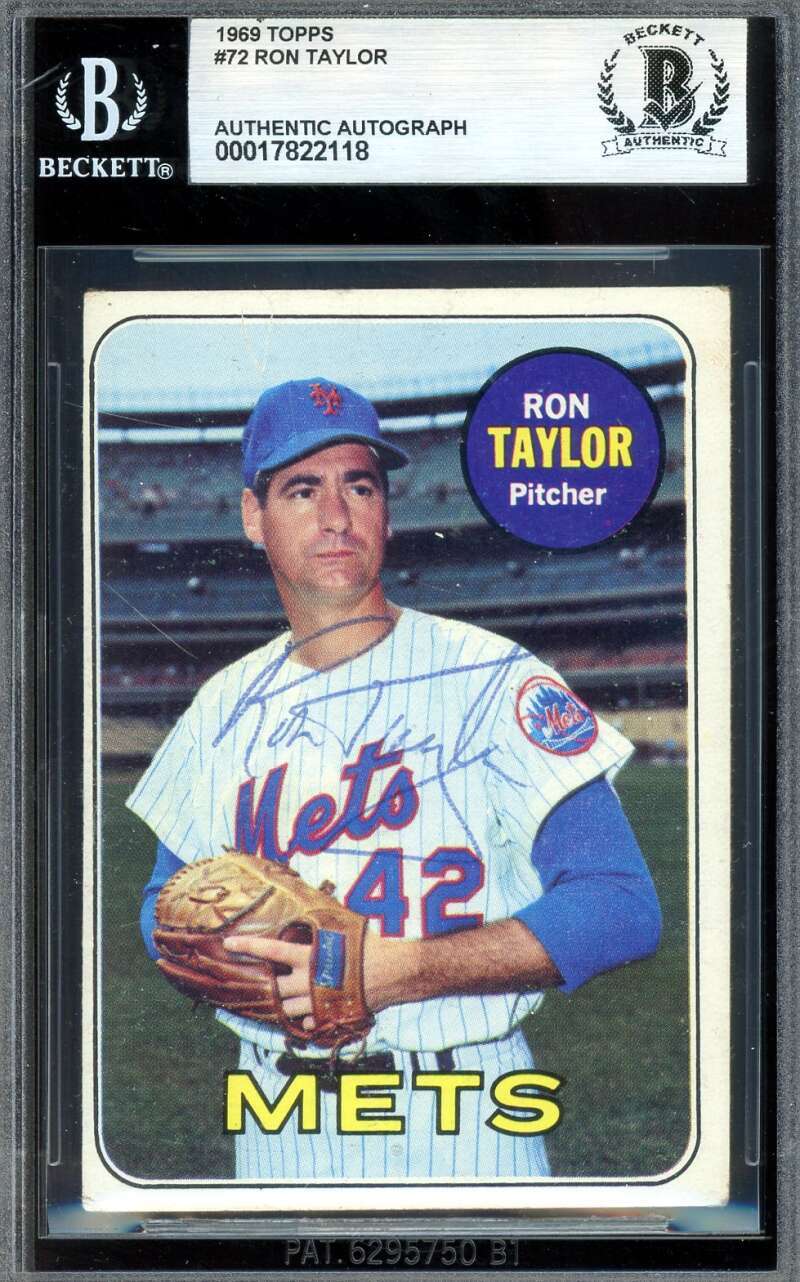 Ron Taylor Beckett BAS Vintage Signed 1969 Topps Autograph