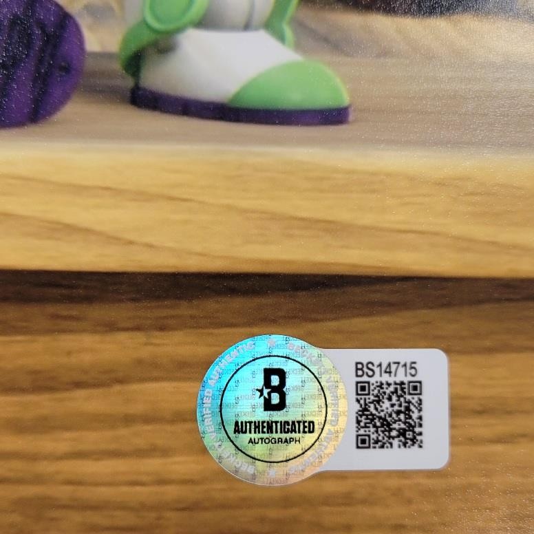 Tim Allen signed Toy Story 8x10 photo Buzz Lightyear autograph ~ Beckett BAS