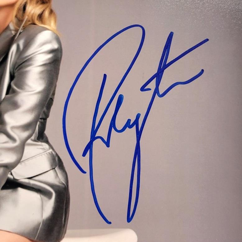 Peyton List signed 11x14 photo autograph (A) ~ Beckett BAS COA
