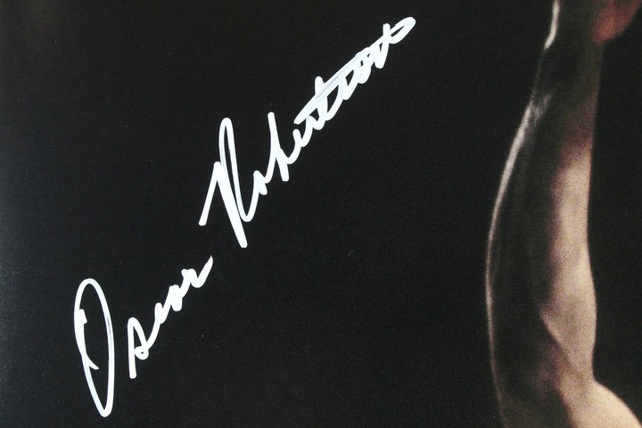 Oscar Robertson Autographed Milwaukee Bucks 16x20 Photo Beckett Witness 50332