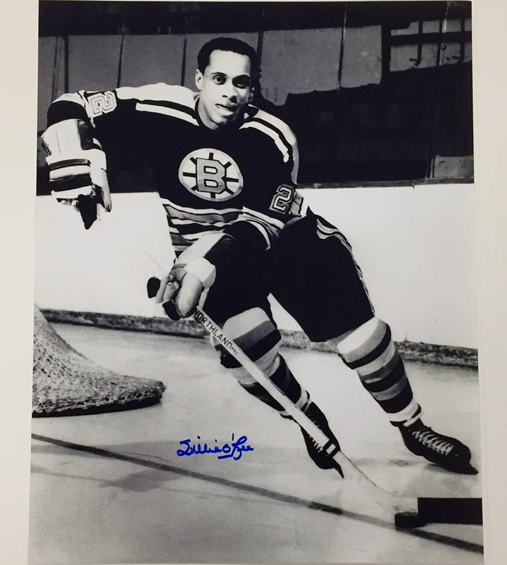 WILLIE O'REE Autograph BOSTON BRUINS Signed 11x14 Photo #1 w/ OC COA + Hologram