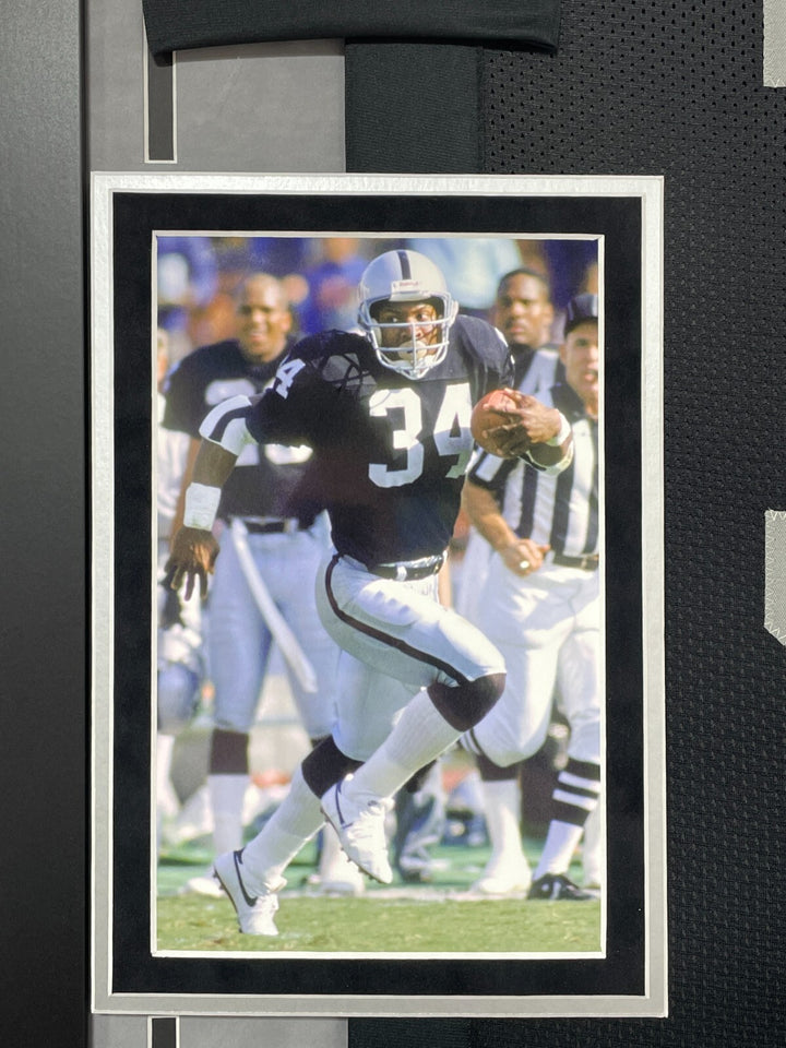 Bo Jackson Autographed Los Angeles Raiders Jersey Framed BAS Signed Vegas