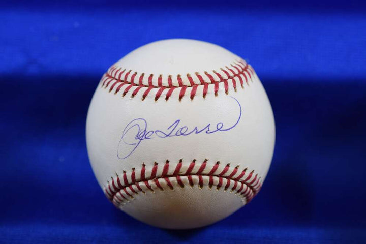 Joe Torre PSA DNA Autograph 2001 World Series Signed Baseball