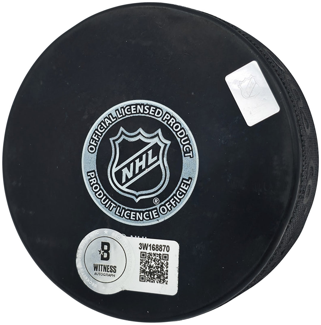Jonathan Toews Autographed Signed Official Winnipeg Jets Logo Puck Beckett Wit