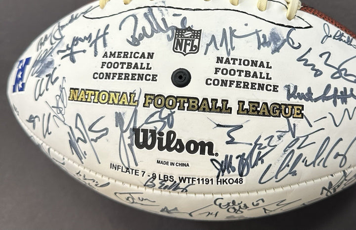2008 Pro Bowl Team Signed NFL Football Adrian Peterson Tony Romo 40 + Auto Coa