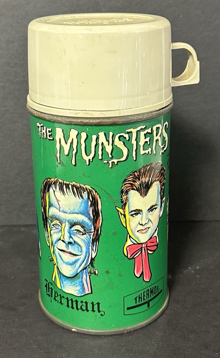 The Munsters Signed Kayro 1965 Lunchbox Pat Priest Butch Patrick Barris Auto Psa