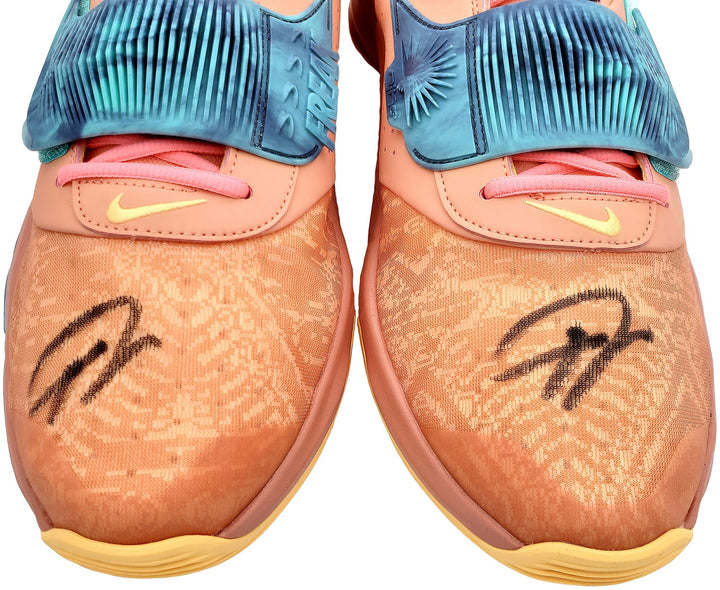 Giannis Antetokounmpo Signed Nike Zoom Freak Shoes Size 16 BAS QR
