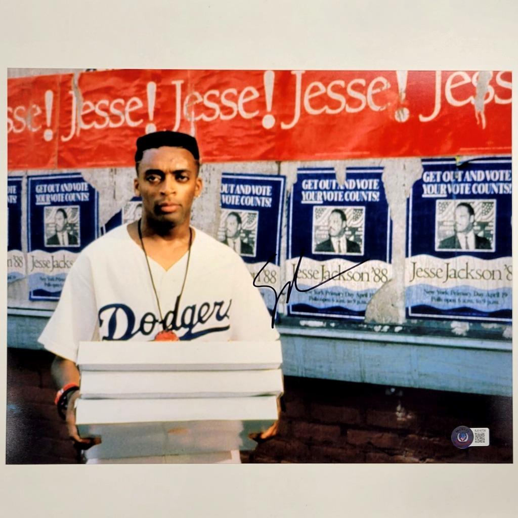 Spike Lee signed Do The Right Thing 11x14 photo autograph ~ Beckett BAS Holo
