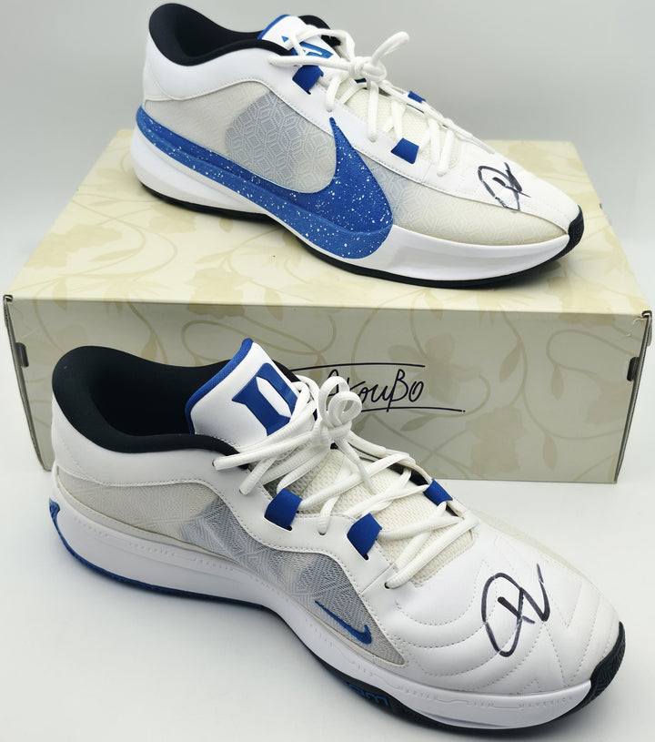 Giannis Auto 2023 (PE) Promo Duke Nike Zoom Freak 5 Game Shoes Size 17 Beckett