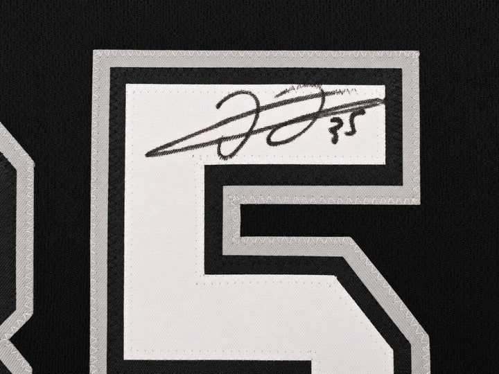 Chicago White Sox Frank Thomas Signed Black Jersey Beckett BAS QR