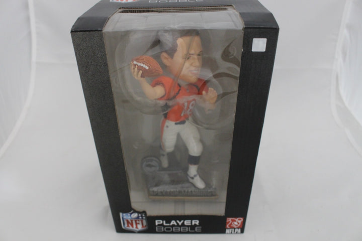 Payton Manning Denver Broncos Orange Jersey Throwing Bobblehead 49169